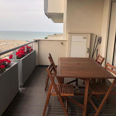 Brezza da mare Rimini Exterior foto