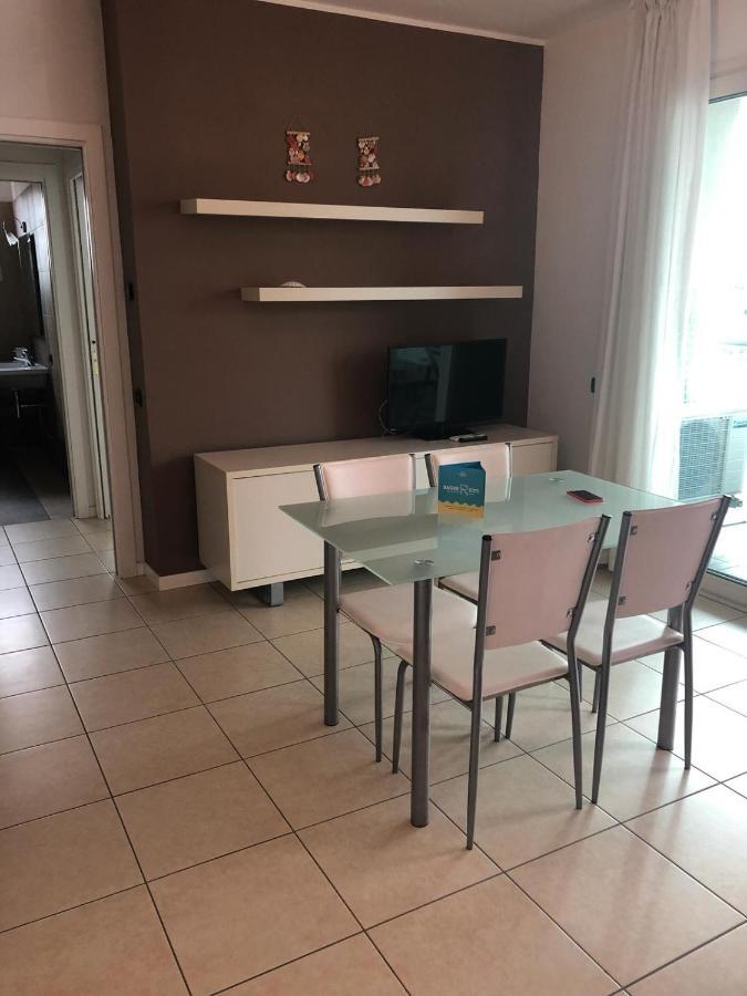 Brezza da mare Rimini Exterior foto